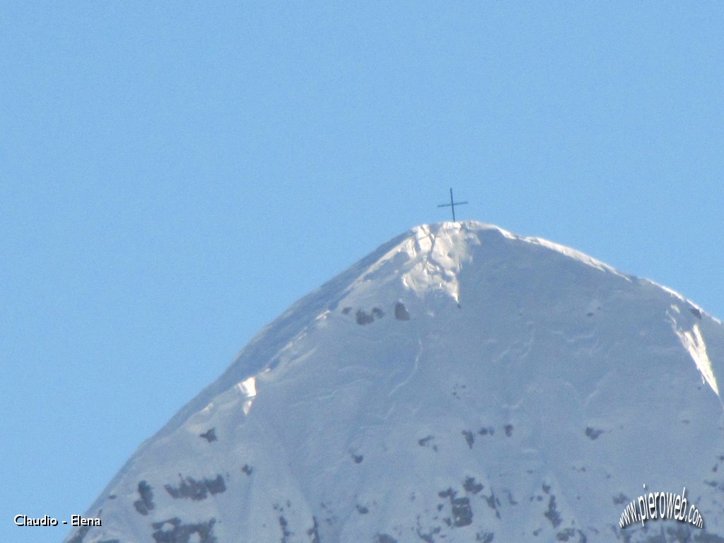 20 Zoom sulla croce del Pegherolo.JPG